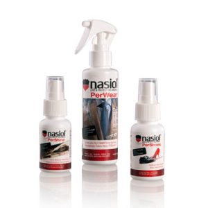 Grupo de tres productos en spray para la línea personal marca Nasiol: PerShine, PerWear y PerShoes